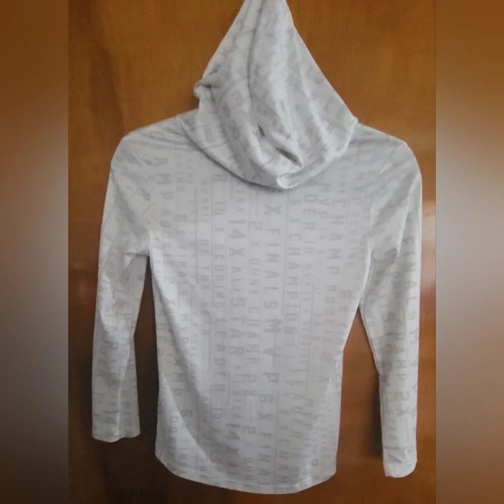 Jordan  Hooded  pullover Size  S - Picture 4 of 4